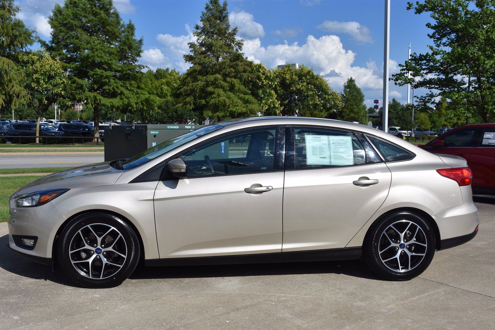 Pre-Owned 2017 Ford Focus SEL 4dr Car in Fayetteville #Z789575A