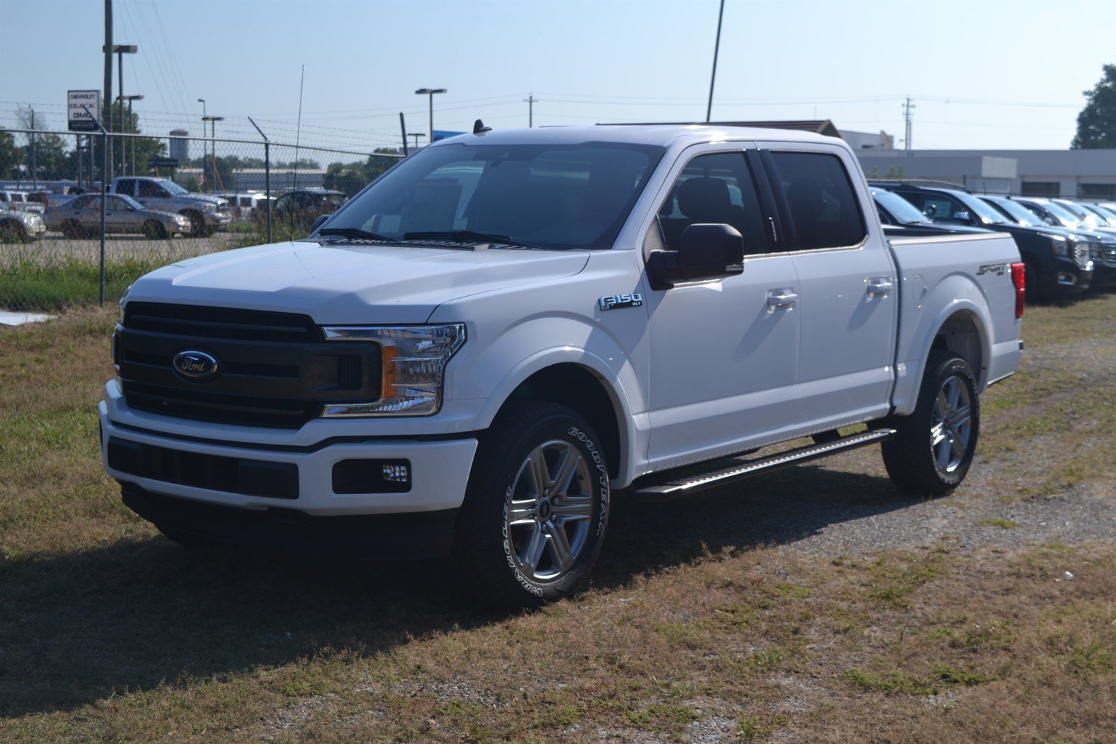 New 2019 Ford F150 XLT 4WD Crew Cab Crew Cab Pickup in Fayetteville 