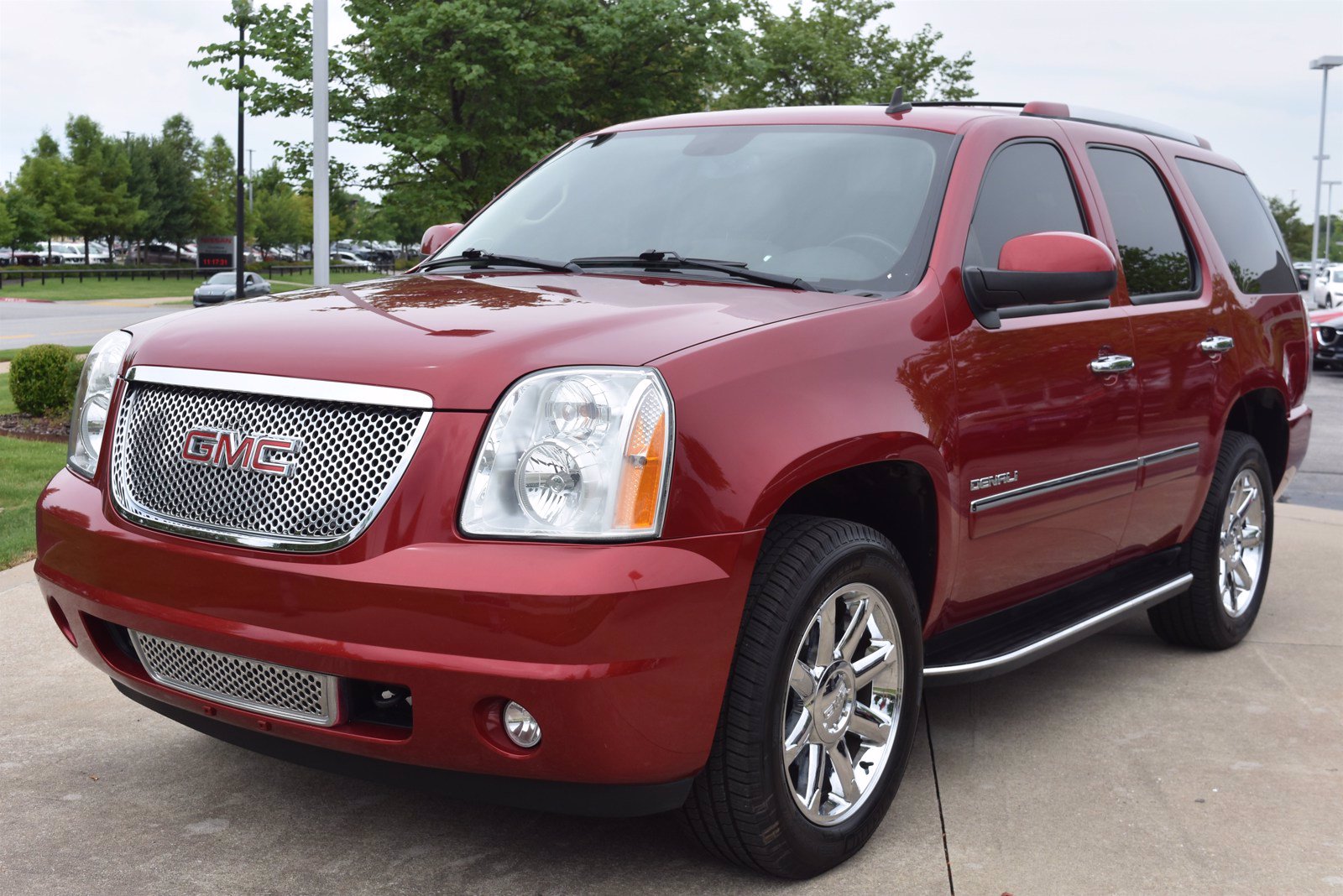 Pre-Owned 2013 GMC Yukon Denali AWD Sport Utility in Fayetteville # ...