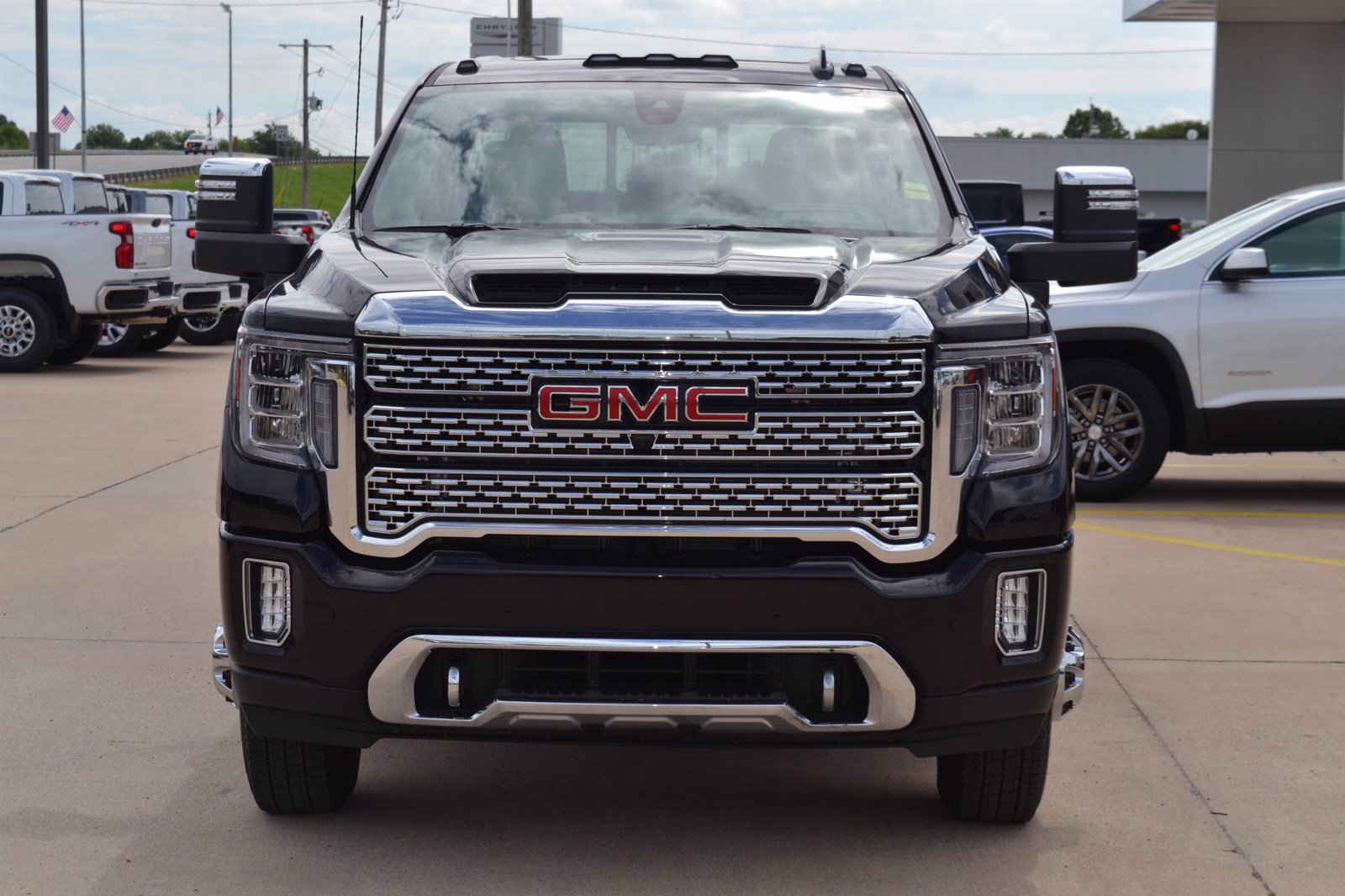 New 2020 GMC Sierra 3500HD Denali 4WD Crew Cab Crew Cab Pickup In ...