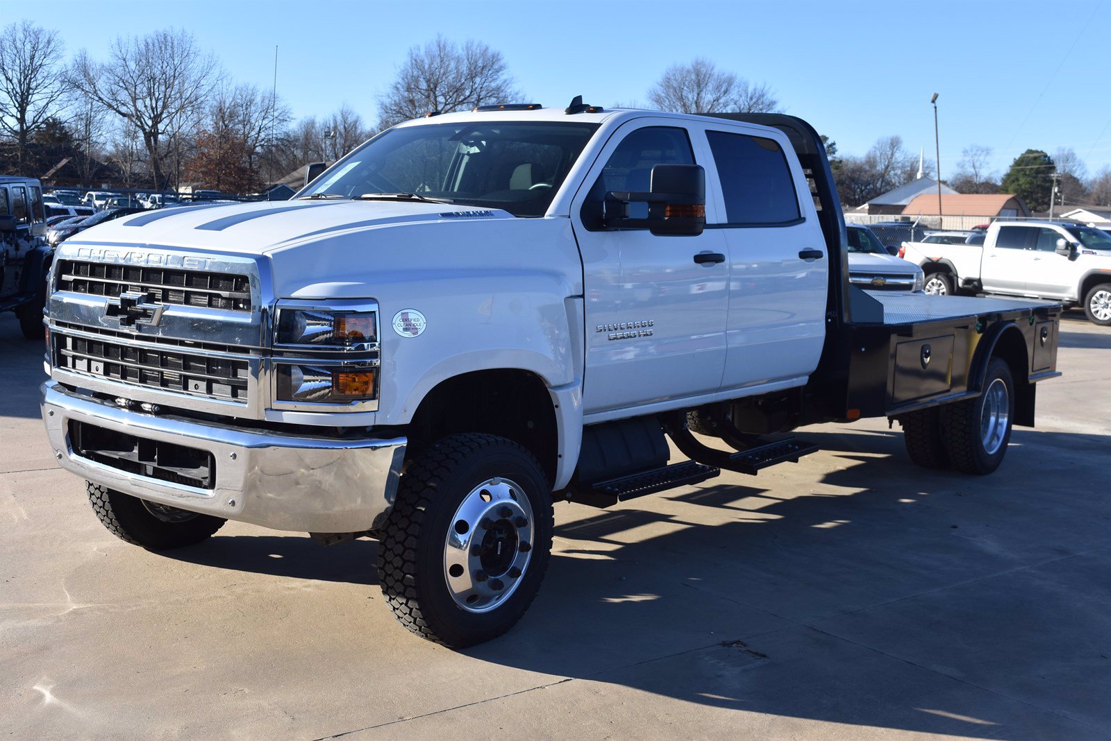 New 2019 Chevrolet Silverado MD 4WD Crew Cab Chassis-Cab Crew Cab ...