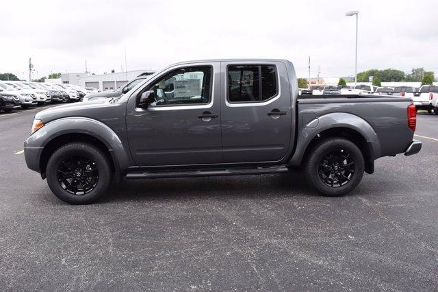 New 2020 Nissan Frontier SV Midnight Edition 4WD Crew Cab Crew Cab ...