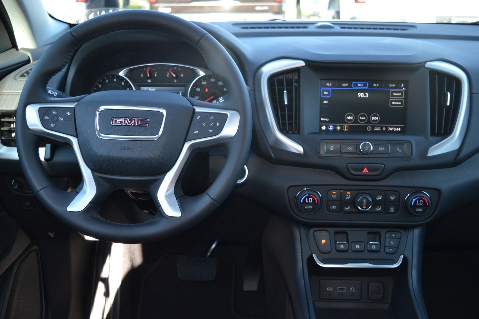 New 2020 GMC Terrain SLE Sport Utility in Fayetteville #G101876