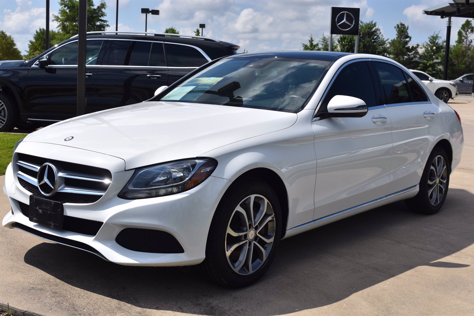 Certified PreOwned 2017 MercedesBenz CClass C 300 4Matic 4dr Car in