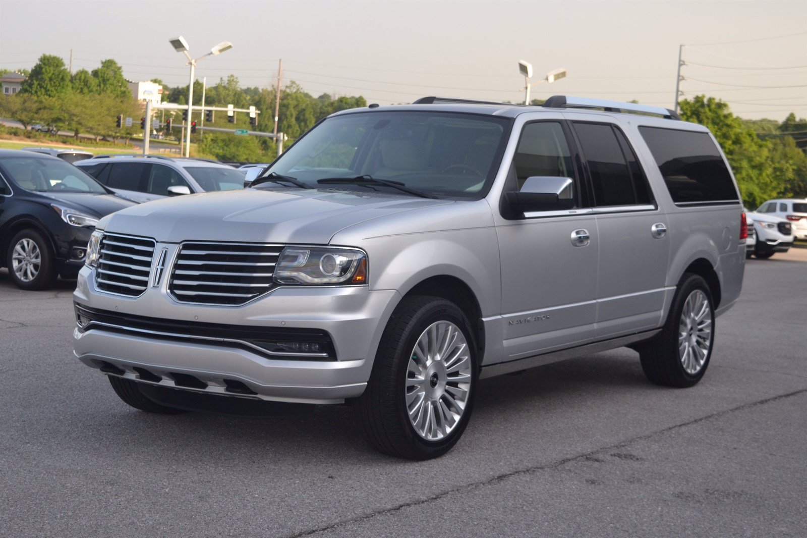 Lincoln navigator l